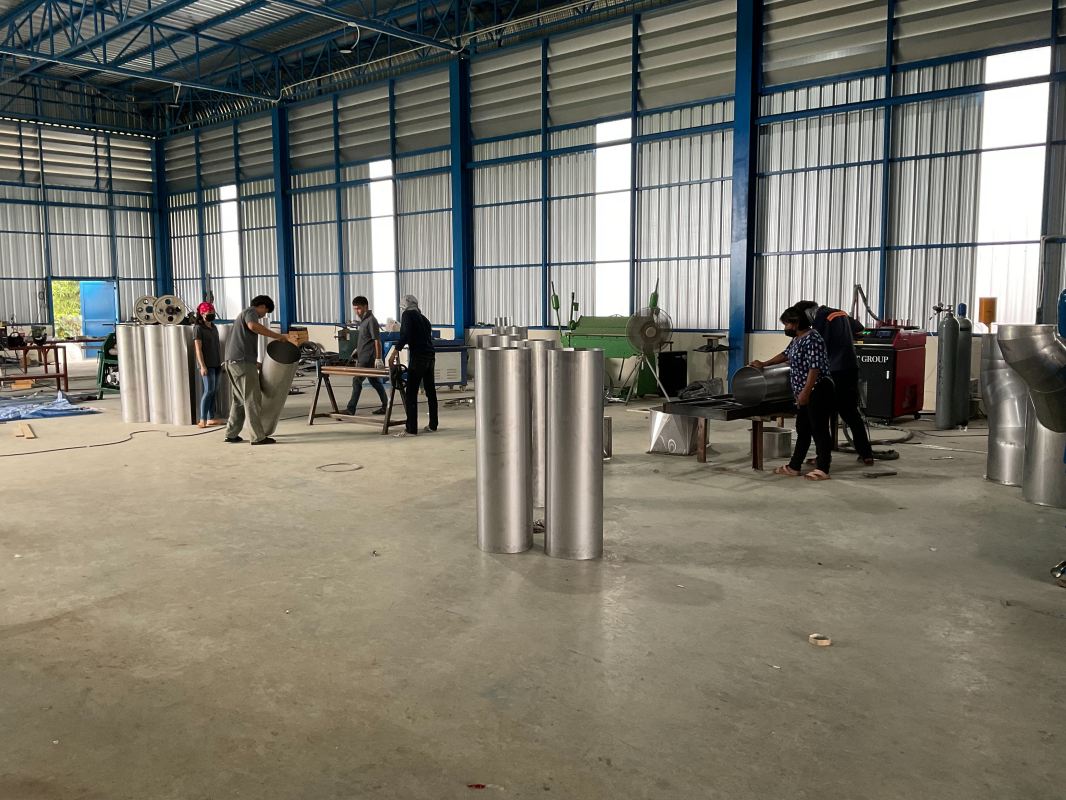 43 - https://tadeoairduct.com | บริษัท ทาดิโอ้ แอร์ดักท์ จำกัด - TADEO AIR DUCT CO.,LTD. | รับงานระบบปรับอากาศ ระบายอากาศ ท่อดักท์แอร์ ท่อ Hood ดูดอากาศเสีย ทั้ง PID/สังกะสี เหล็กดำ ท่อสแตนเลส งานโลหะแผ่นต่างๆ 43 - https://tadeoairduct.com | บริษัท ทาดิโอ้ แอร์ดักท์ จำกัด - TADEO AIR DUCT CO.,LTD. | รับงานระบบปรับอากาศ ระบายอากาศ ท่อดักท์แอร์ ท่อ Hood ดูดอากาศเสีย ทั้ง PID/สังกะสี เหล็กดำ ท่อสแตนเลส งานโลหะแผ่นต่างๆ